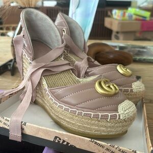 Gucci wedges